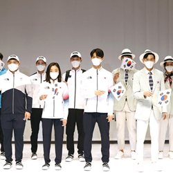 South Korean Olympic Delegation Arrives in Tokyo