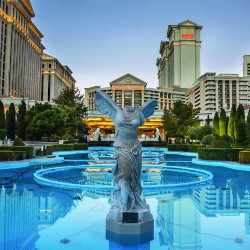 Biggest Property Owner in Las Vegas Strip to Acquire Two Casinos